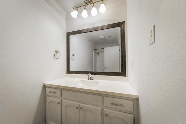 221 San Juan Dr, Hot Springs, AR 71913 - bathroom featuring vanity