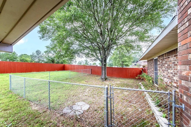 221 San Juan Dr, Hot Springs, AR 71913 - view of fenced backyard