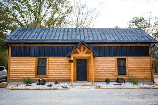 1136 Arlie Moore Rd, Bismarck, AR 71929 - view of front of property featuring metal roof
