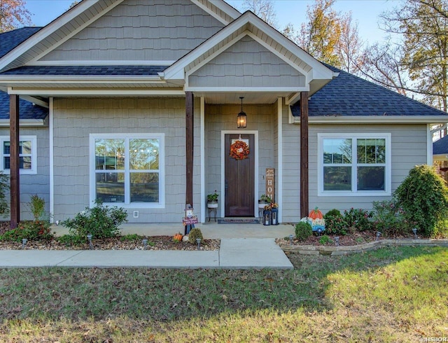 126 Luek Ln, Hot Springs, AR 71913 - view of front of house featuring roof with shingles