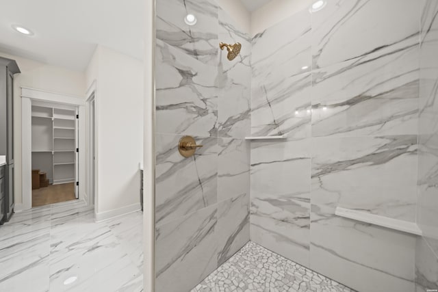135 Ridgeway Pl, Hot Springs, AR 71901 - bathroom with a marble finish shower, recessed lighting, a spacious closet, and marble finish floors
