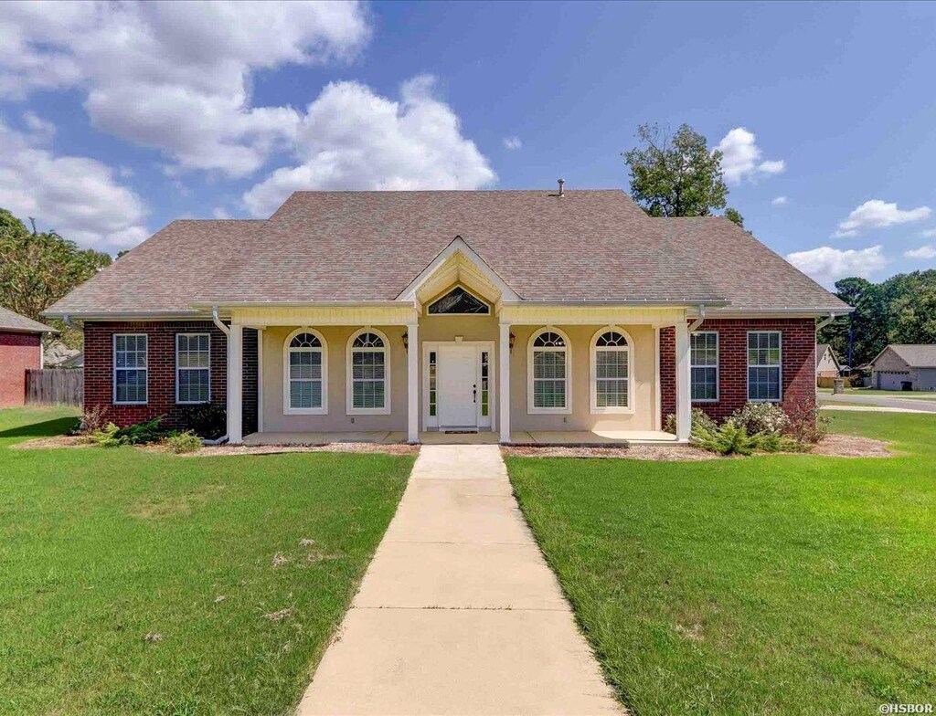 102 Golden Eye Ct, Hot Springs, AR 71913 - photo 1