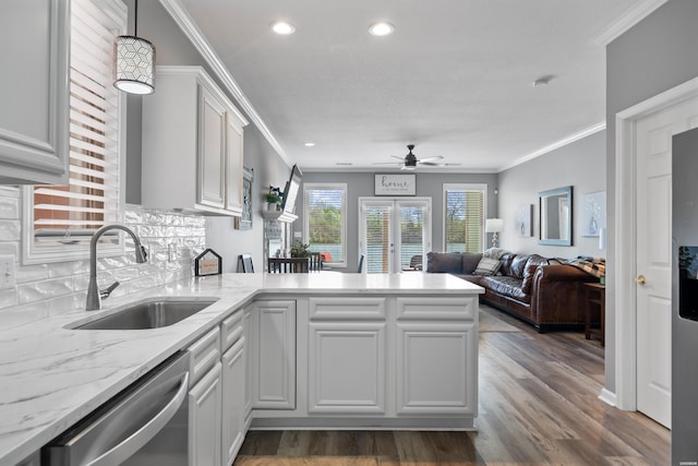 128 Kaleigh Ct Unit B, Hot Springs, AR 71913 - kitchen featuring dishwasher, a sink, a peninsula, ceiling fan, and recessed lighting