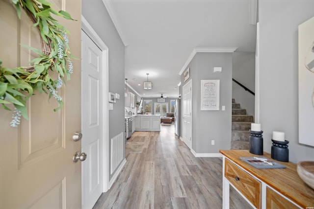 128 Kaleigh Ct Unit B, Hot Springs, AR 71913 - entryway with stairs, light wood finished floors, baseboards, crown molding, and recessed lighting