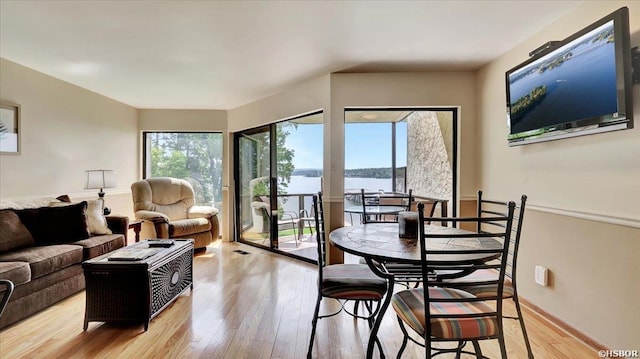 270 Lake Hamilton Dr Unit D6, Hot Springs, AR 71913 - dining room with light wood finished floors and baseboards