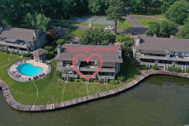 400 Farr Shores Dr Unit 2E, Hot Springs, AR 71913 - aerial view of property's location featuring a pool and a large body of water