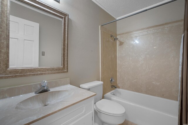 1200 Rock Creek Rd, Hot Springs, AR 71913 - bathroom featuring bathtub / shower combination, vanity, toilet, and a textured ceiling