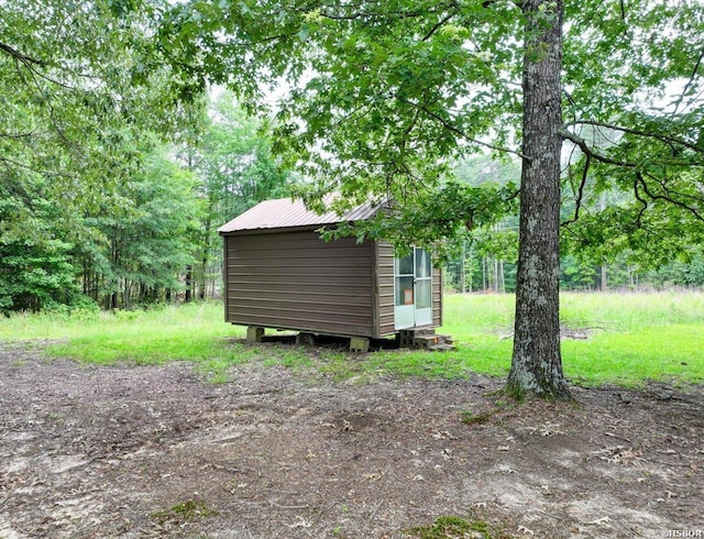 427 Morrison Rd, Arkadelphia, AR 71923 - view of yard featuring an outbuilding