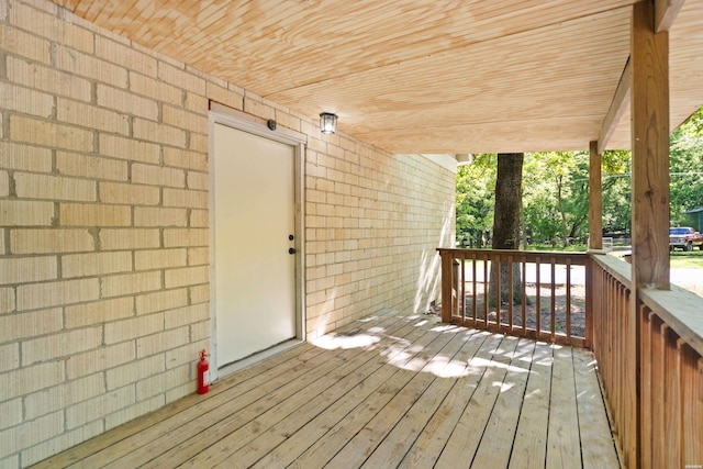 301 Walter St, Hot Springs, AR 71901 - view of wooden terrace