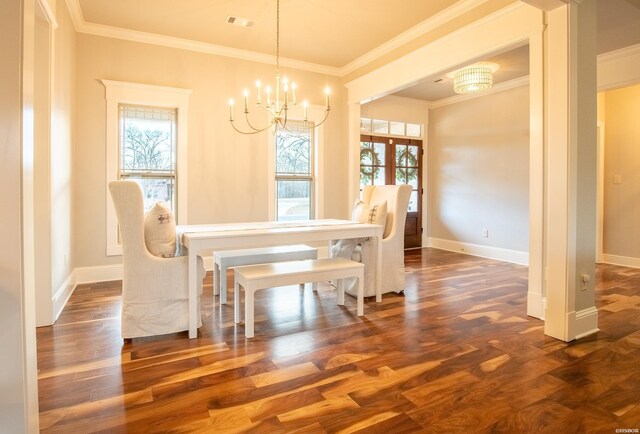 unfurnished dining area with an inviting chandelier, baseboards, and dark wood-style floors