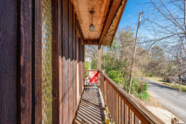 108 Helen St, Hot Springs, AR 71913 - view of balcony