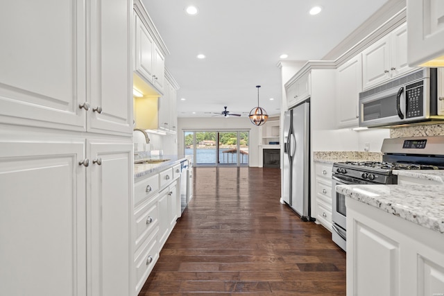220 Mcdonald Loop, Hot Springs, AR 71913 - kitchen with appliances with stainless steel finishes, white cabinets, a ceiling fan, recessed lighting, and dark wood-style floors