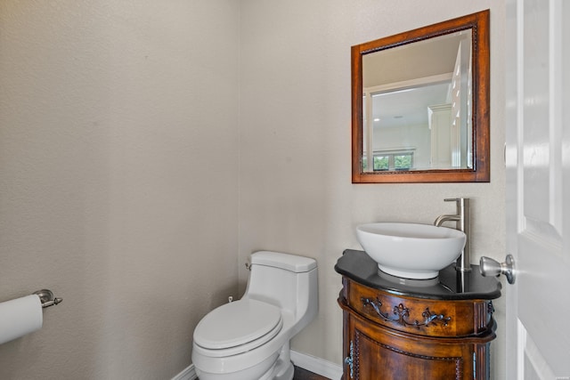 220 Mcdonald Loop, Hot Springs, AR 71913 - half bathroom featuring vanity and toilet