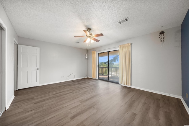 724 Weston Rd Unit Q-4, Hot Springs, AR 71913 - empty room with a ceiling fan, dark wood-style floors, and a textured ceiling