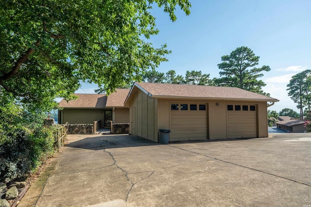 724 Weston Rd Unit Q-4, Hot Springs, AR 71913 - view of detached garage