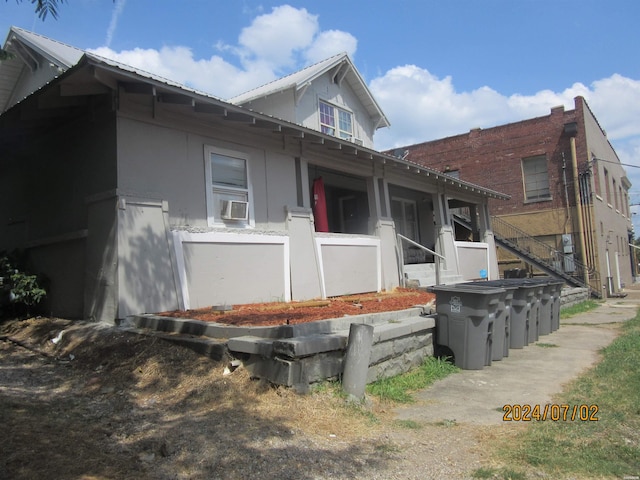 310 Hawthorne St Unit 1, 2, 3, 4, 5, Hot Springs, AR 71901 - view of front of home with metal roof