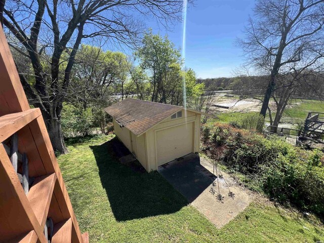 view of outbuilding with an outbuilding