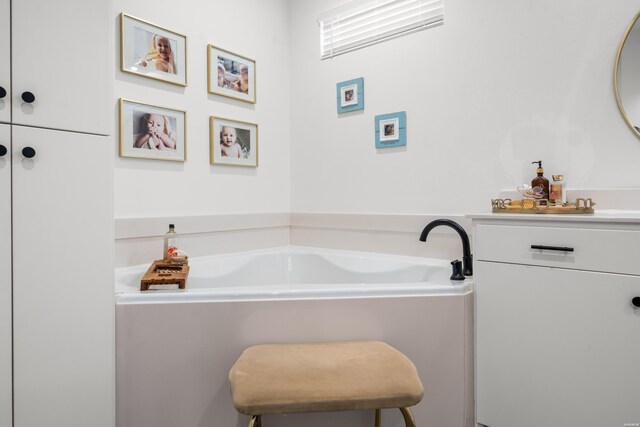 109 Spencer Chase Ct, Hot Springs, AR 71901 - bathroom featuring a bath