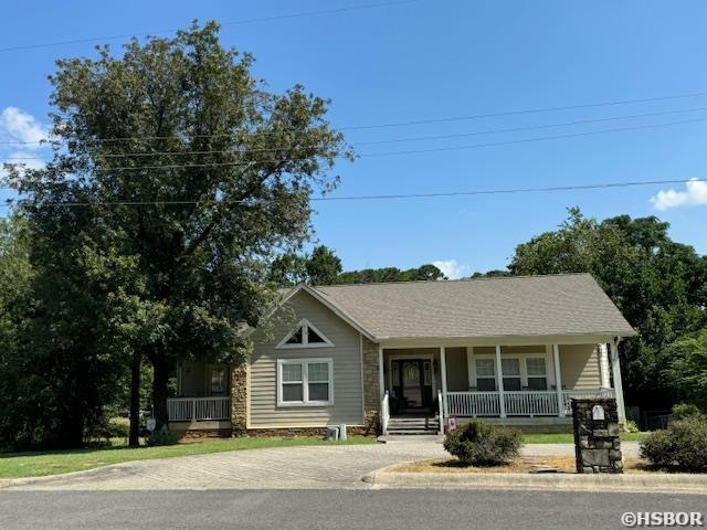 view of front of home with a porch