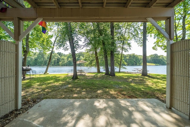 183 River Mill Ct Unit B-2, Hot Springs, AR 71913 - view of patio with a water view and grilling area