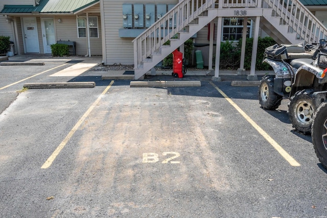 183 River Mill Ct Unit B-2, Hot Springs, AR 71913 - uncovered parking lot with stairs