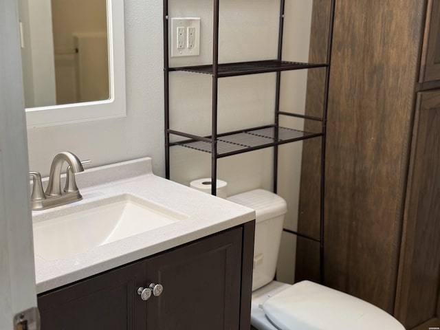 5301 Owensville Cutoff Cutoff, Lonsdale, AR 72087 - half bathroom featuring toilet and vanity