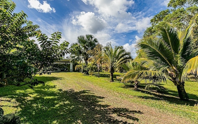 Listing photo 2 for 15-2032 20th Ave, Keaau HI 96749