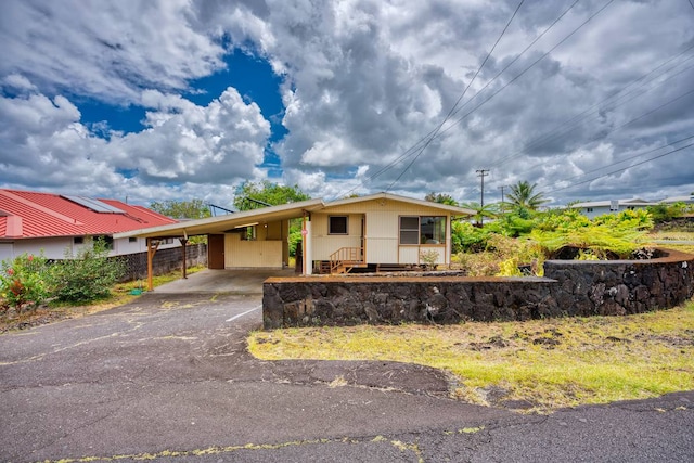 Listing photo 2 for 165 Terrace Dr, Hilo HI 96720