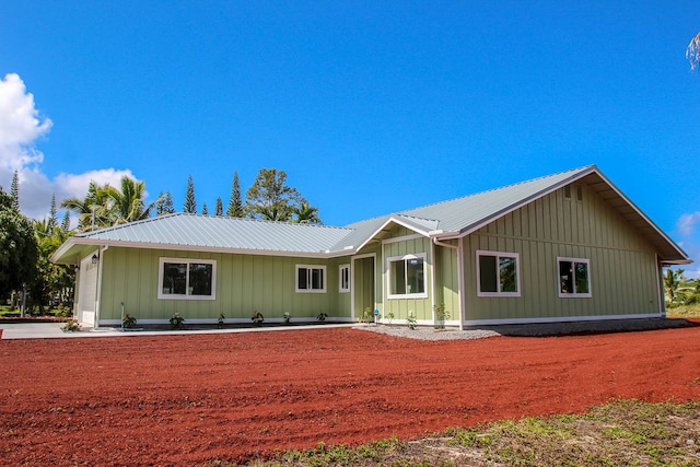 Listing photo 3 for 15-1957 13th Ave, Keaau HI 96749