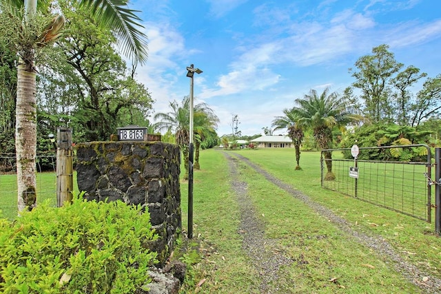 Listing photo 2 for 18-8163 N Kulani Rd, Mountain View HI 96771