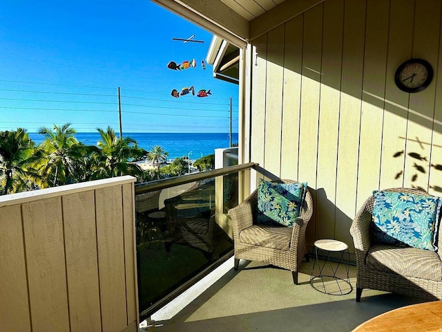 Listing photo 2 for 75-5669 Kuakini Hwy Unit 1302, Kailua-Kona HI 96740