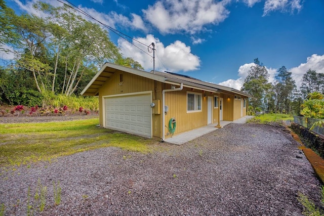 Listing photo 3 for 599 Country Club Dr, Hilo HI 96720