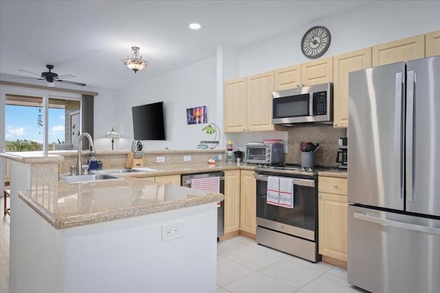 Listing photo 3 for 75-6009 Alii Dr Unit O3, Kailua-Kona HI 96740