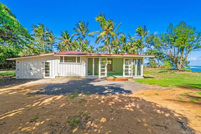 view of single story home