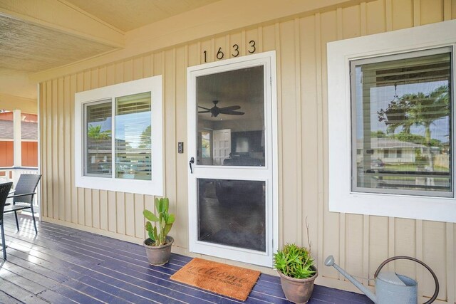 Listing photo 3 for 1633 Kuahale St, Kapaa HI 96746