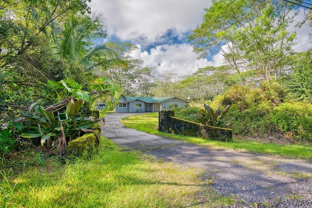 Listing photo 3 for 15-1383 14th Ave, Keaau HI 96749