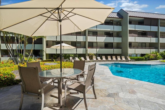 77-6469 Alii Dr Unit 121, Kailua-Kona HI, 96740, 2 bedrooms, 2 baths condo for sale