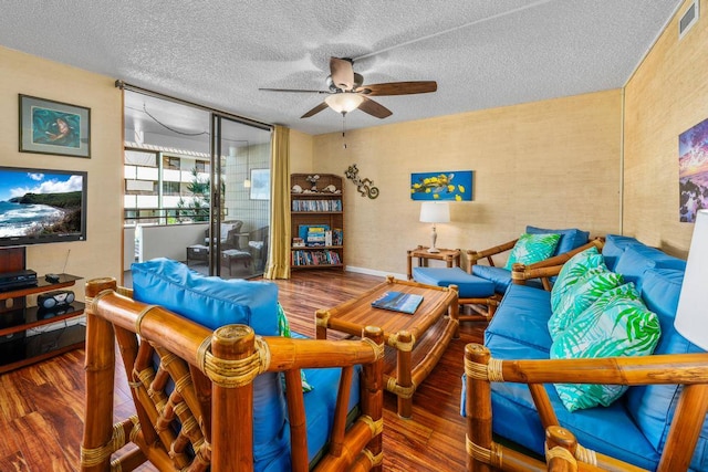 Listing photo 2 for 77-6469 Alii Dr Unit 121, Kailua-Kona HI 96740