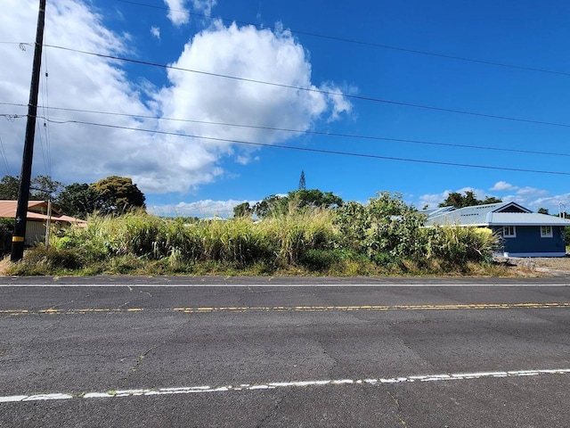 Listing photo 2 for 64 Kehaulani St, Hilo HI 96720