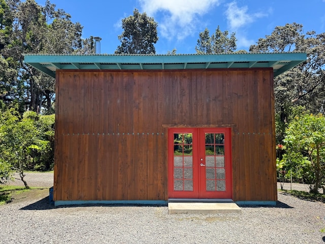 view of outdoor structure