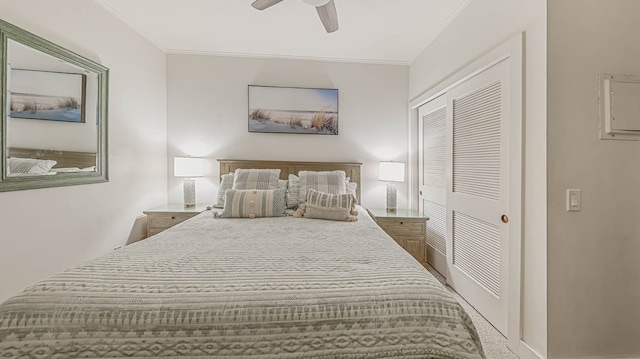 bedroom with carpet, a closet, and ceiling fan