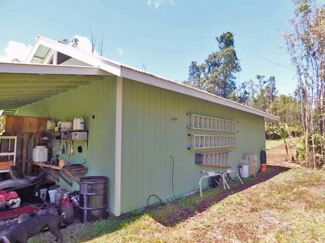 view of shed / structure