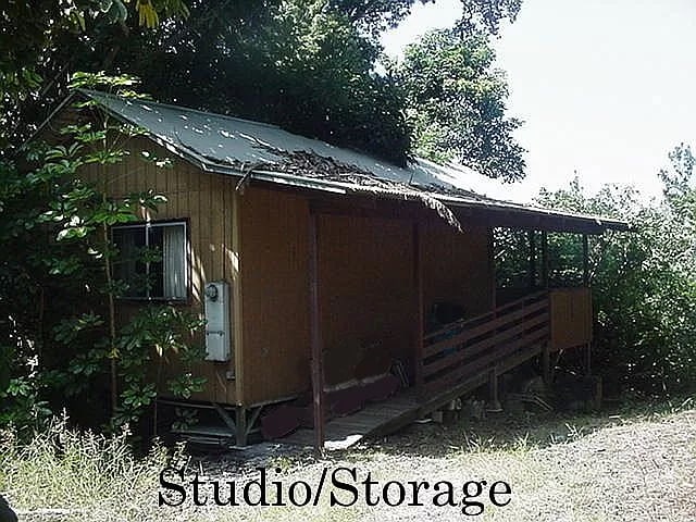 view of shed / structure