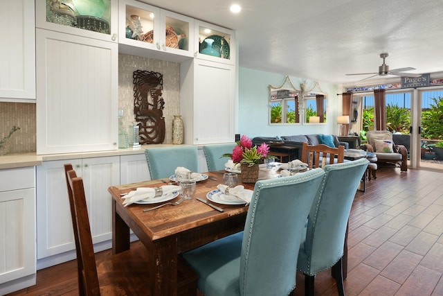 dining room with ceiling fan