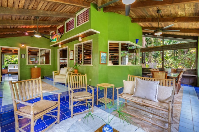 view of patio with ceiling fan