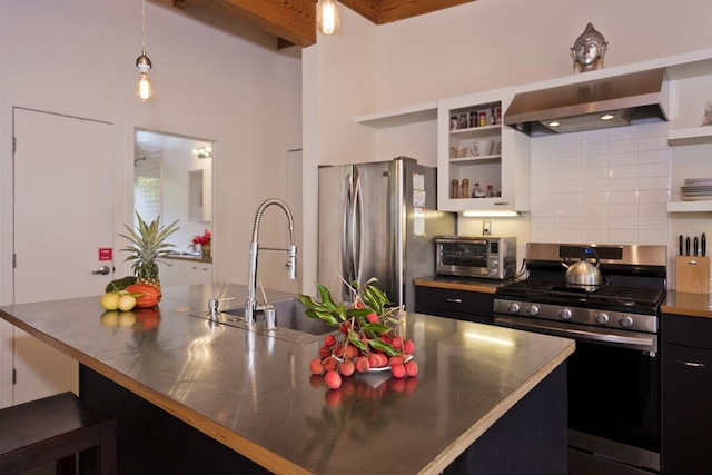 kitchen with a toaster, open shelves, stainless steel appliances, dark cabinets, and a kitchen breakfast bar