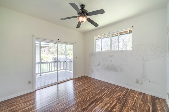 unfurnished room with wood-type flooring and ceiling fan