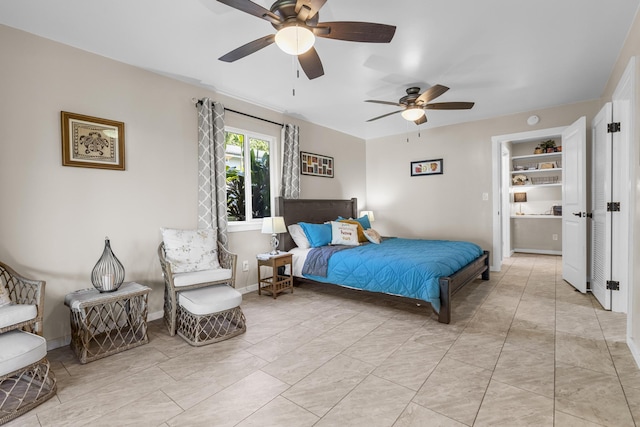 bedroom with ceiling fan