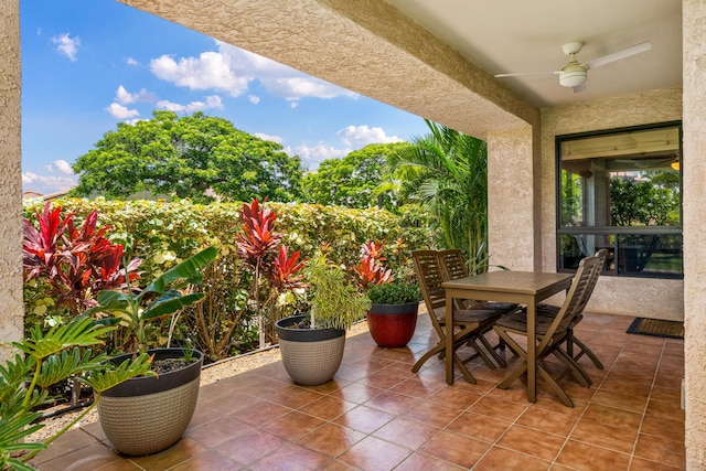 view of patio with ceiling fan