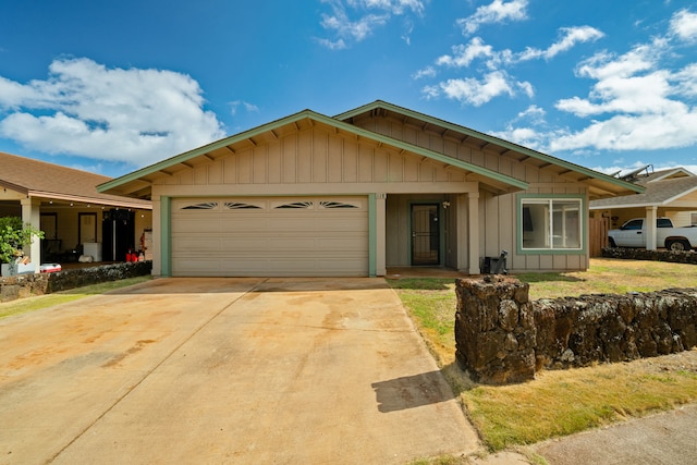 view of front of property featuring a garage